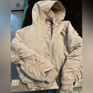 Fashion Nova Cropped Puffer Jacket